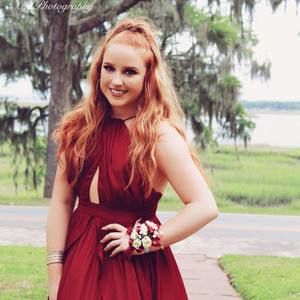 Meet your Posher, Julia